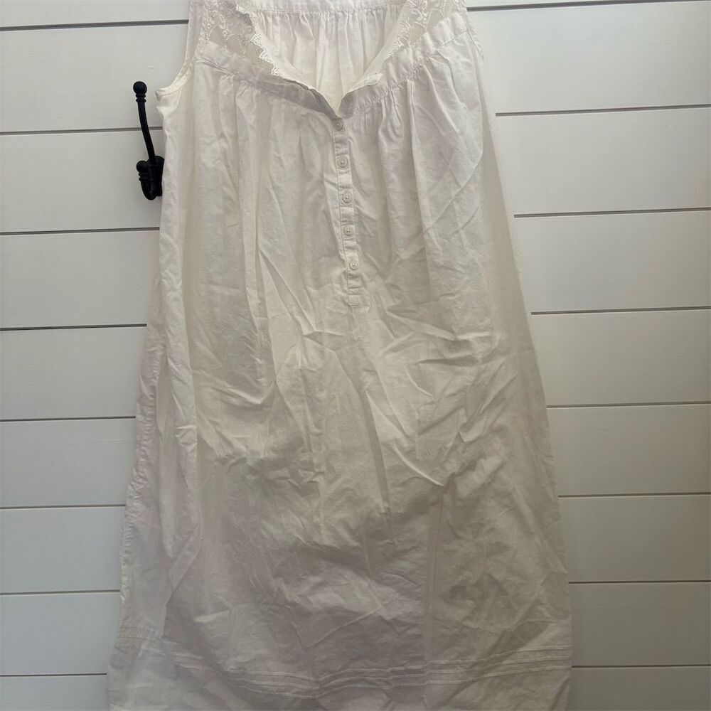 Kim‎ Rogers Intimates Women's L White Sleeveless Chemise Nightgown